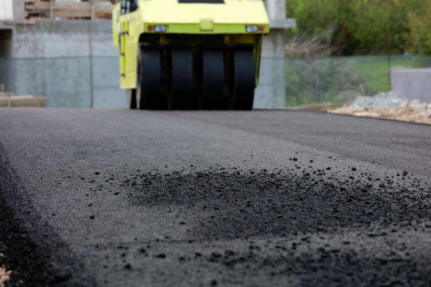 Best Asphalt Driveway Paving in Mountlake Terrace, WA